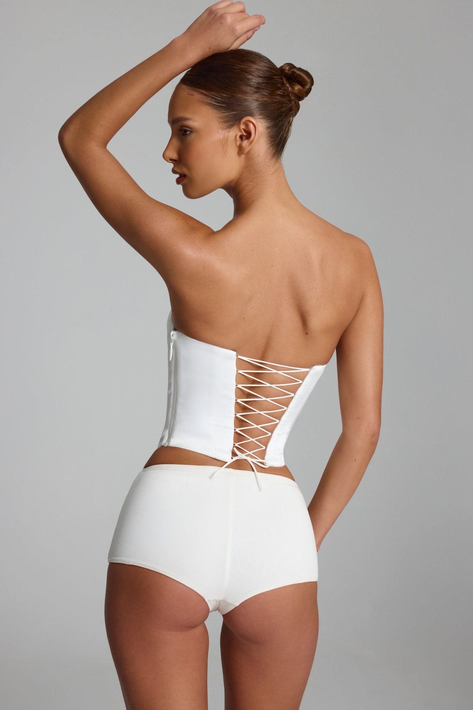 Slinky Jersey Low-Rise Hotpants in White - Image 2