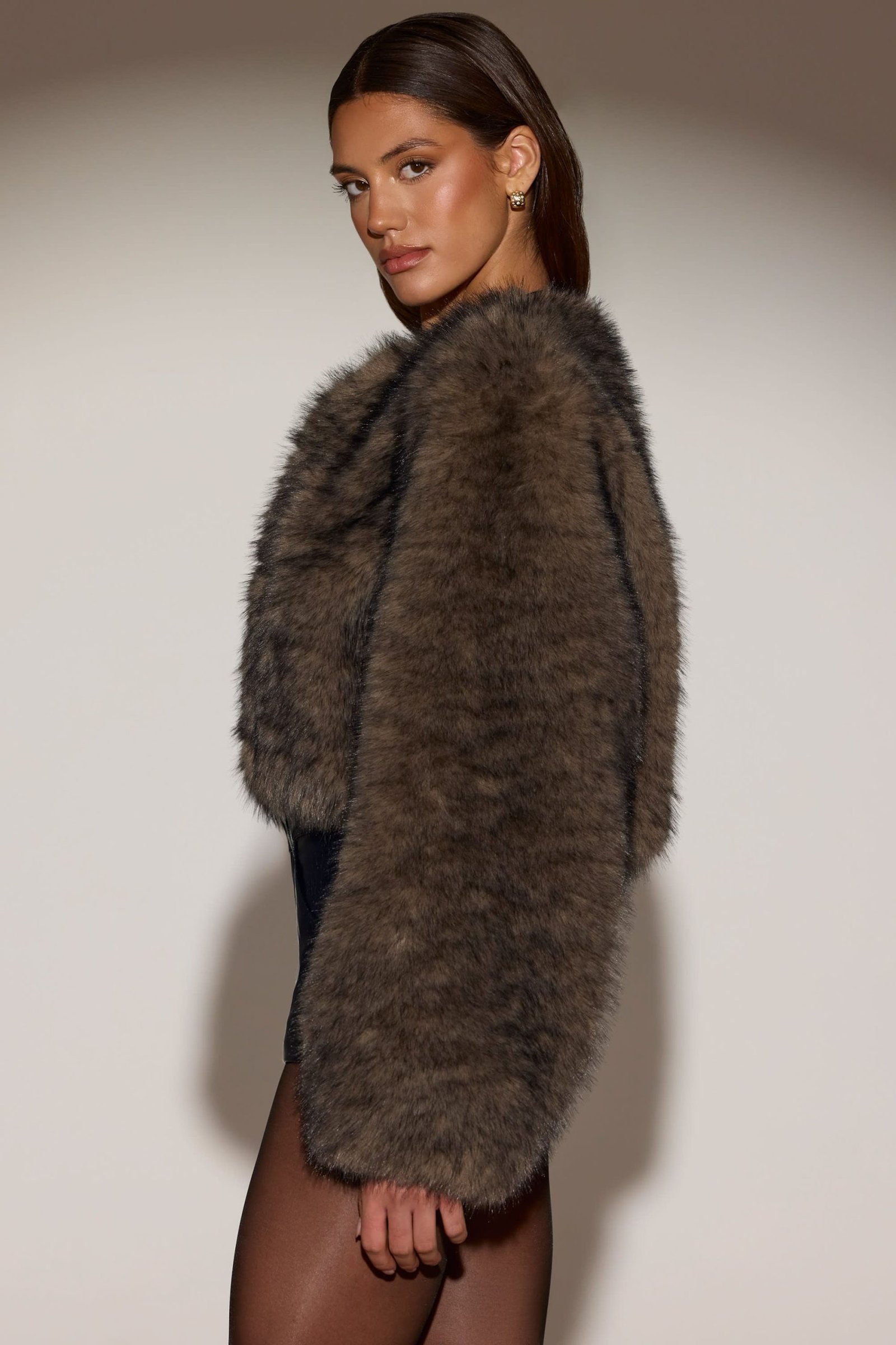 Cropped Faux-Fur Jacket in Chocolate Brown - Image 3