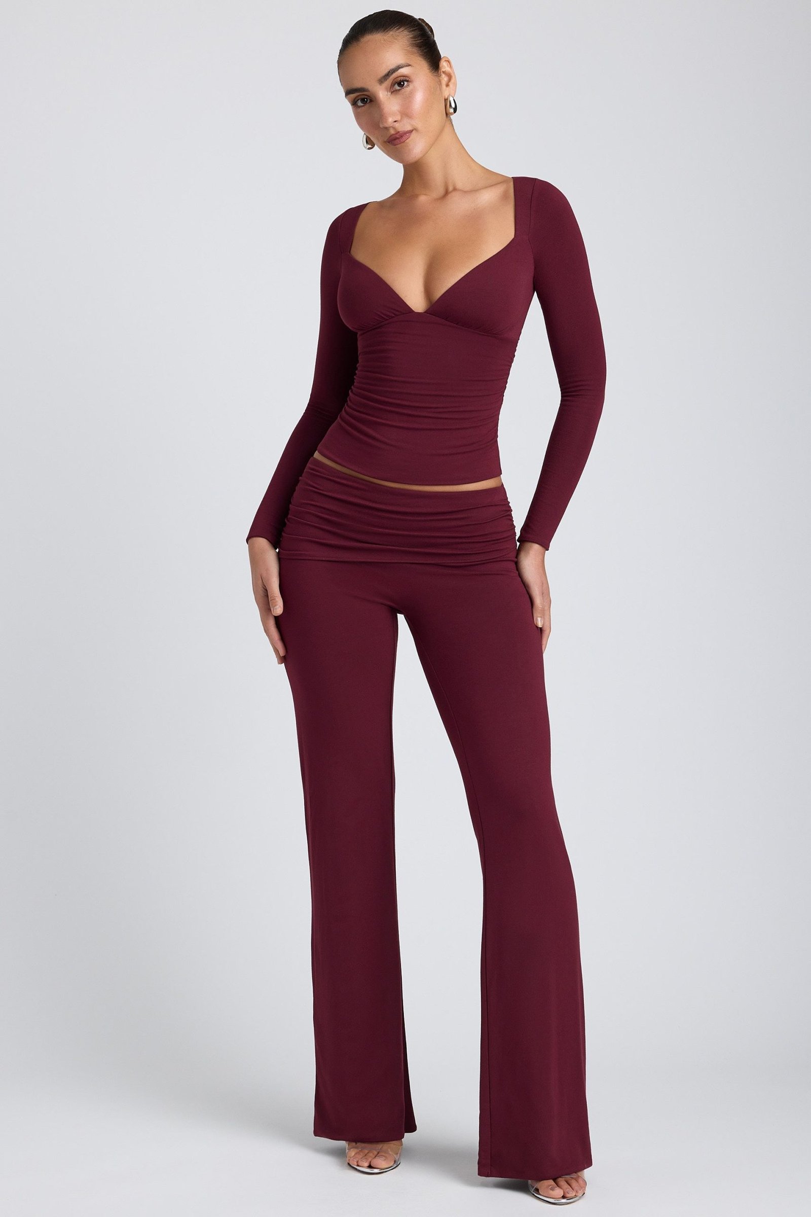 Mid-Rise Straight-Leg Trousers in Plum - Image 5