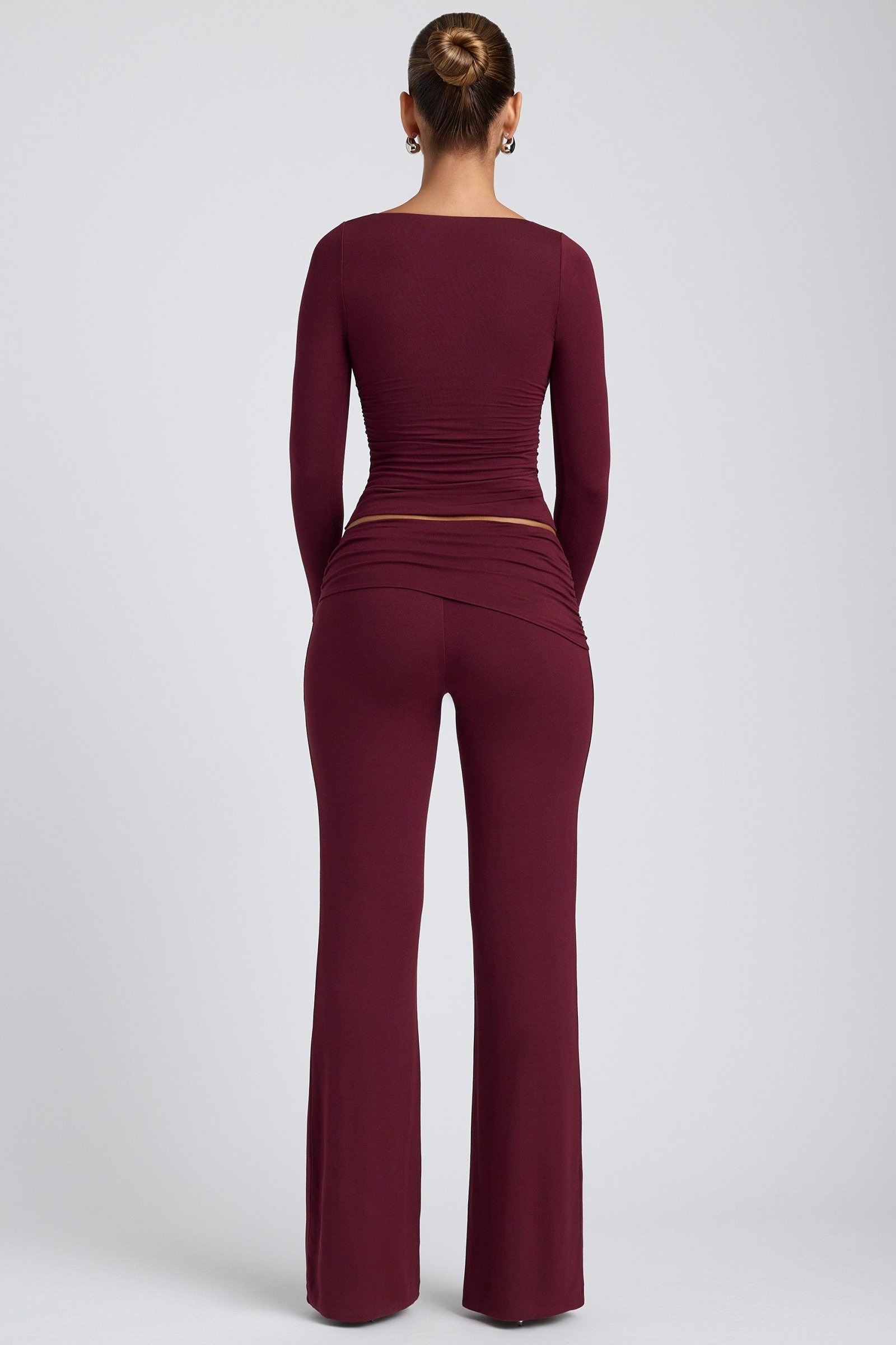 Mid-Rise Straight-Leg Trousers in Plum - Image 2